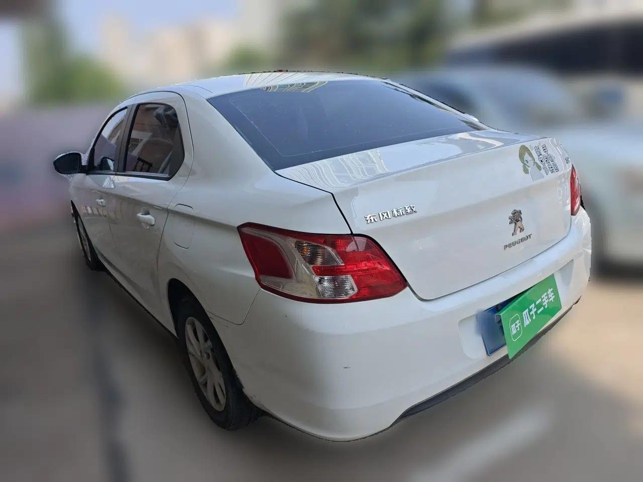 Peugeot 301 2014 1.6L Automatic Comfort Edition — миниатюра 4