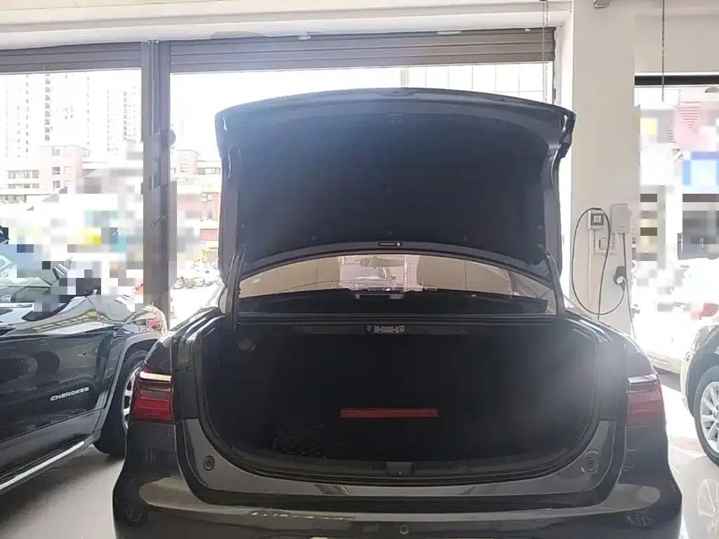 Qin 2019 1.5L Manual Deluxe Edition — миниатюра 19