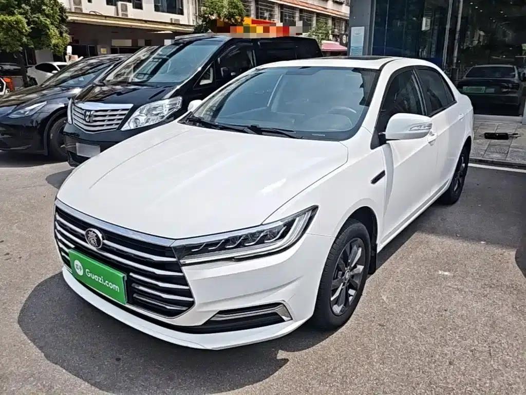 Qin 2019 1.5L Automatic Premium Edition — миниатюра 2