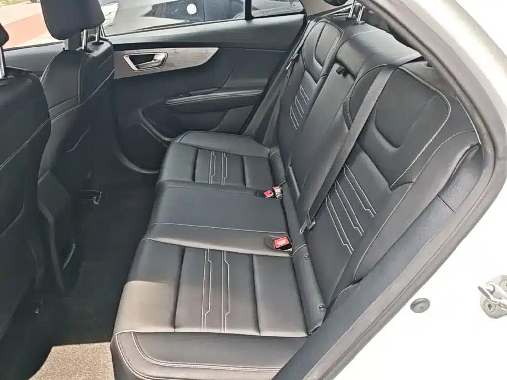 Qin 2019 1.5L Automatic Premium Edition — миниатюра 17