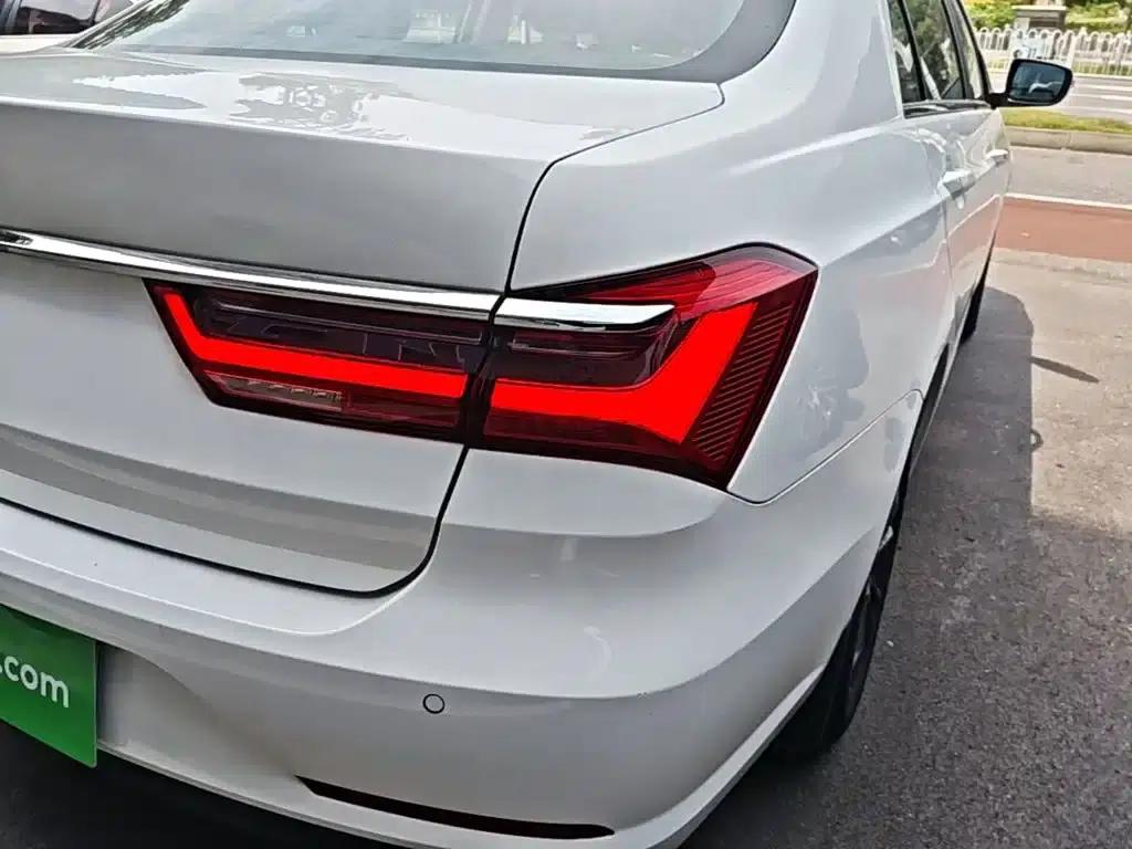 Qin 2019 1.5L Automatic Premium Edition — миниатюра 8