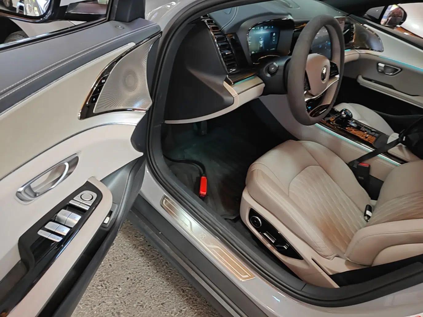 BYD Han 2025 DM-i 125KM Elite Model — миниатюра 25