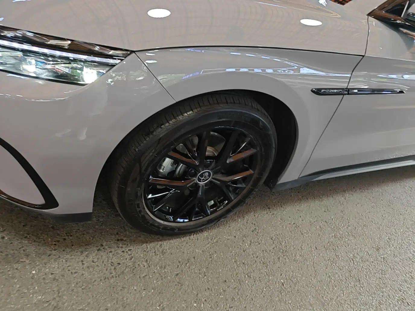 BYD Han 2025 DM-i 125KM Elite Model — миниатюра 10