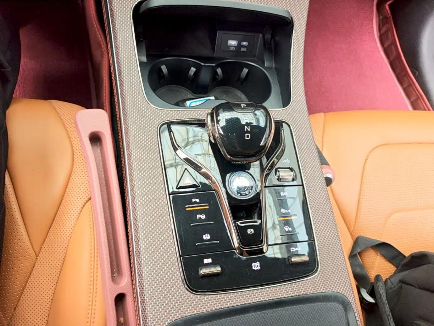 BYD Han 2022 EV Genesis Edition 715 km Front-Wheel-Drive Flagship Model — миниатюра 16