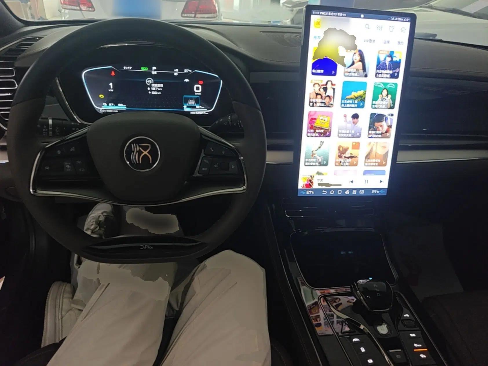 BYD Han 2020 DM Four-Wheel Drive Performance Edition Luxury Model — миниатюра 12