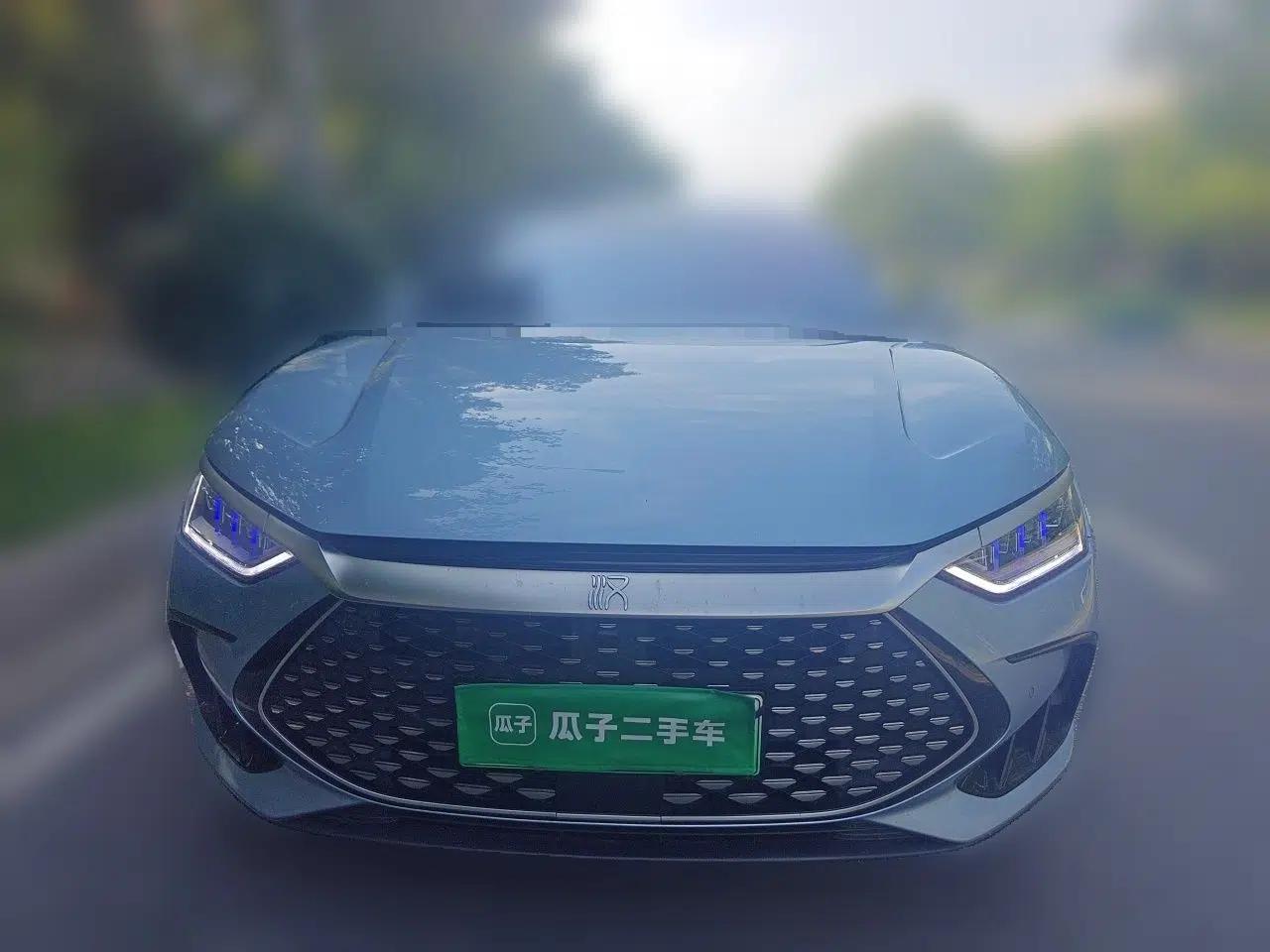 BYD Han 2023 DM-i Champion Edition 121KM Prestige Model — миниатюра 2
