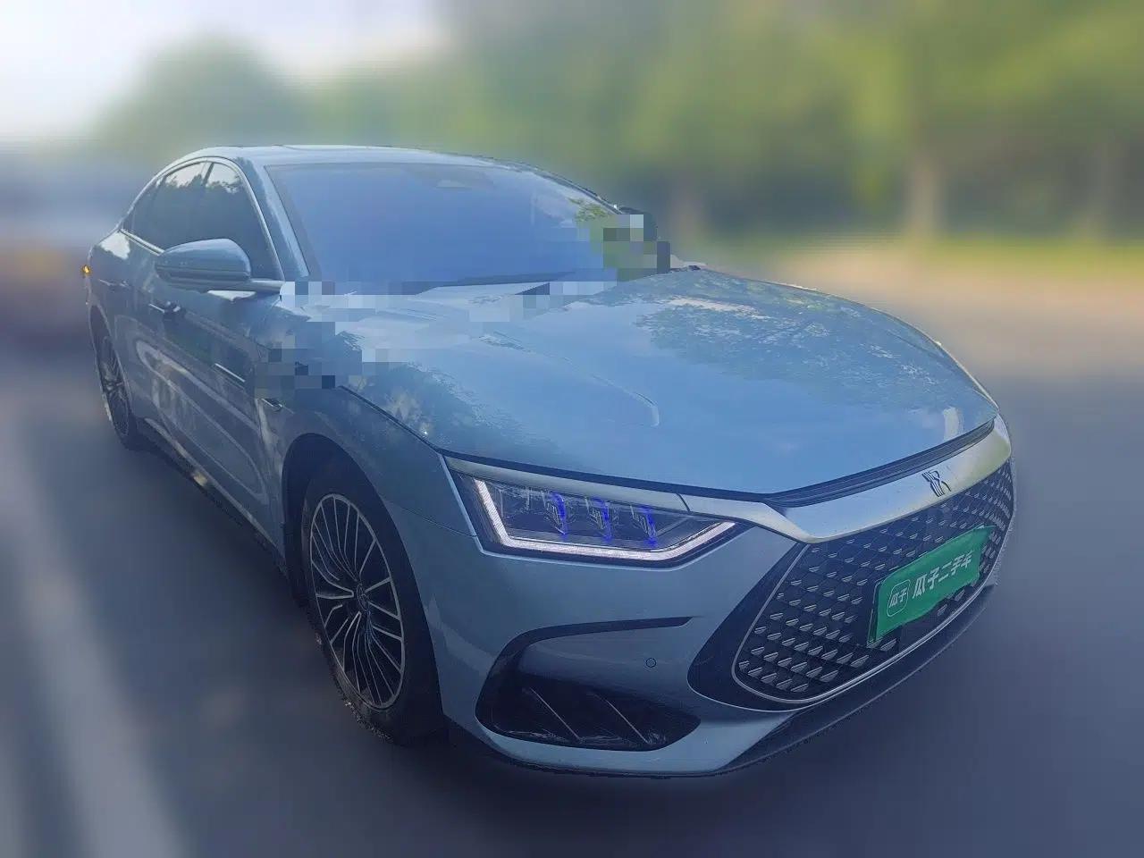 BYD Han 2023 DM-i Champion Edition 121KM Prestige Model — миниатюра 3