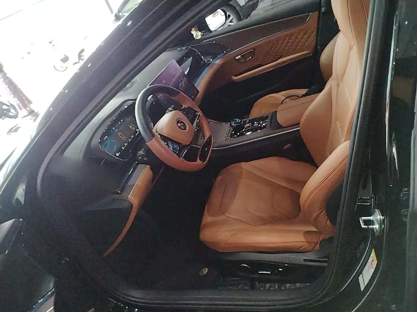 BYD Han 2022 DM-p 202km Four-Wheel Drive Flagship Model — миниатюра 18