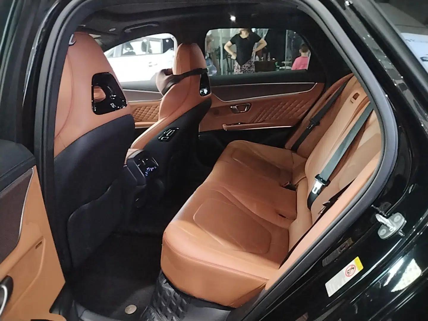 BYD Han 2022 DM-p 202km Four-Wheel Drive Flagship Model — миниатюра 20