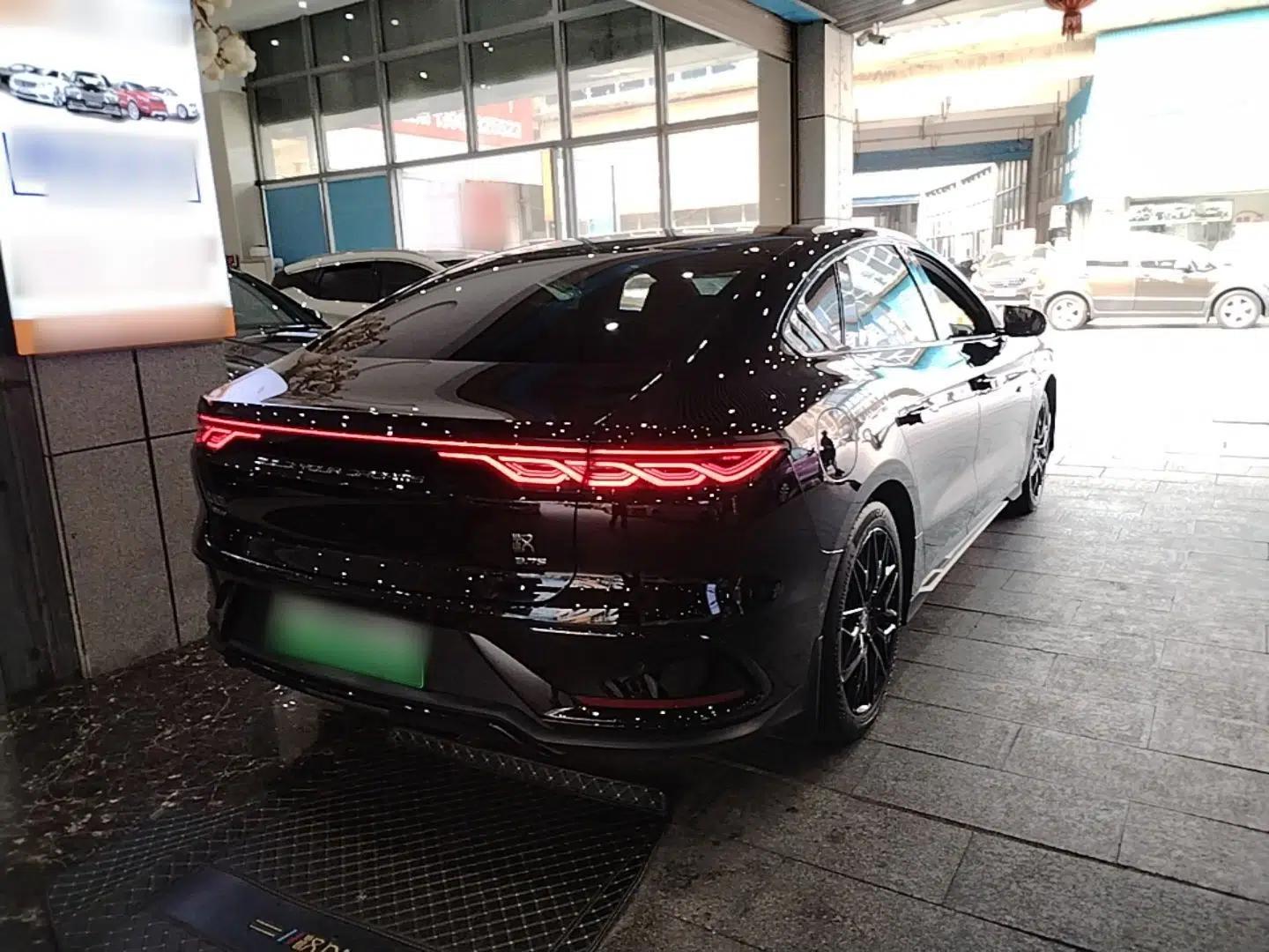 BYD Han 2022 DM-p 202km Four-Wheel Drive Flagship Model — миниатюра 6