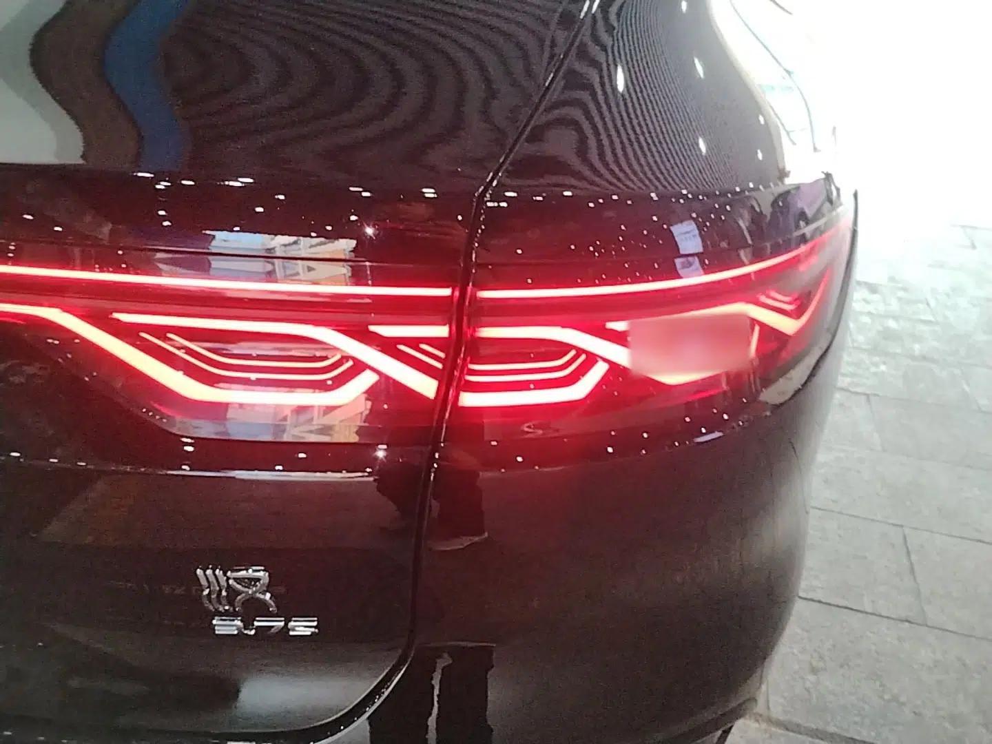 BYD Han 2022 DM-p 202km Four-Wheel Drive Flagship Model — миниатюра 9