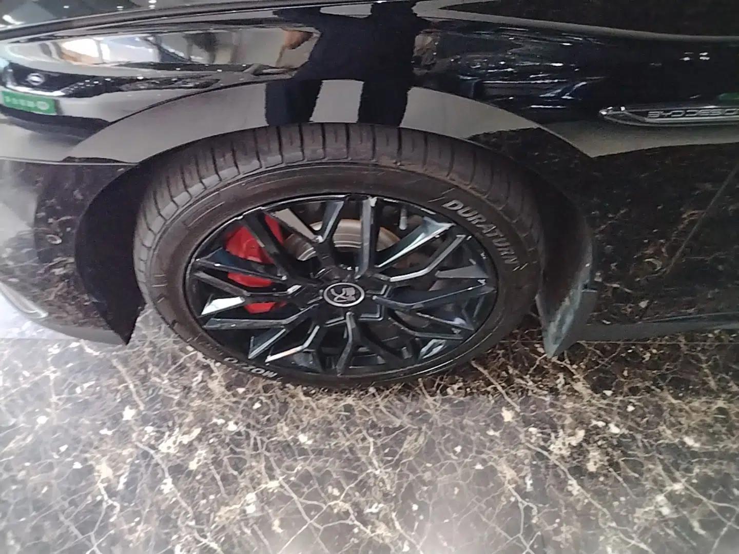 BYD Han 2022 DM-p 202km Four-Wheel Drive Flagship Model — миниатюра 10