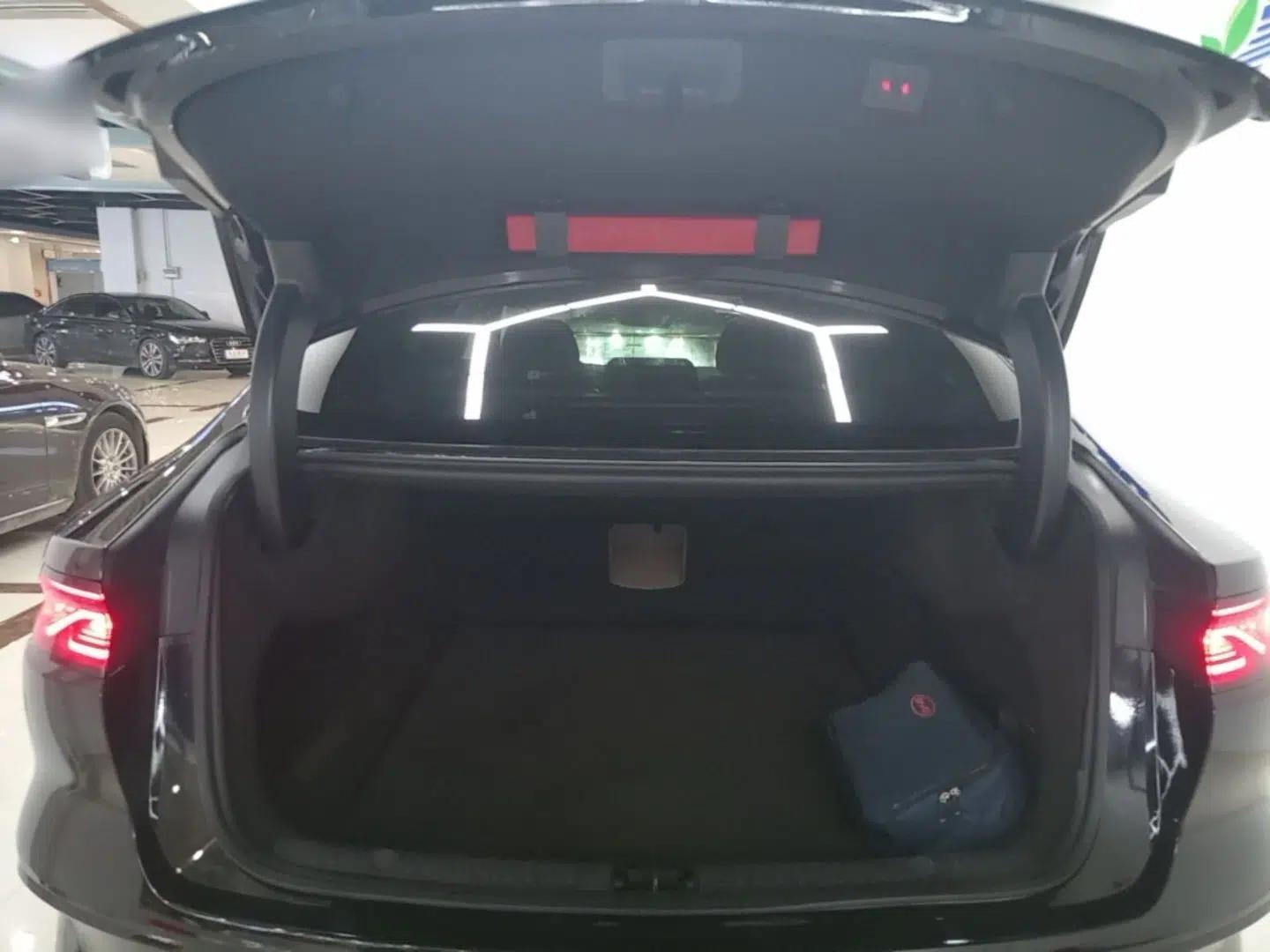 BYD Han 2024 DM-i Glory Edition 200KM Flagship Model — миниатюра 22
