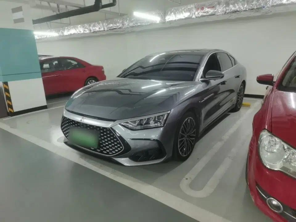 BYD Han 2023 DM-i Champion Edition 121KM Prestige Model — миниатюра 1