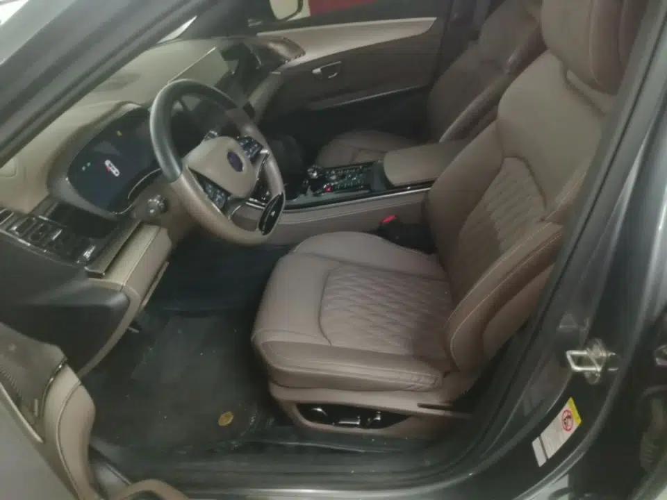 BYD Han 2023 DM-i Champion Edition 121KM Prestige Model — миниатюра 17