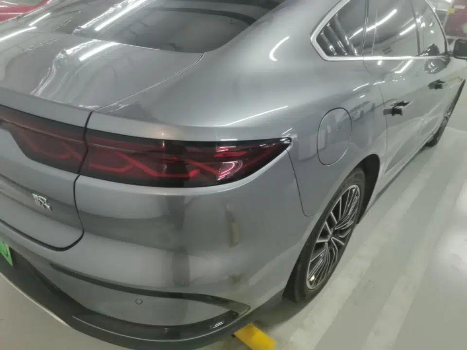 BYD Han 2023 DM-i Champion Edition 121KM Prestige Model — миниатюра 9