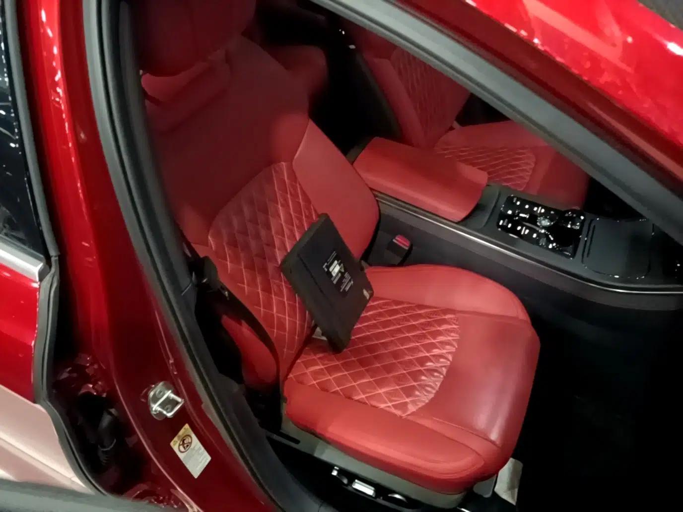 BYD Han 2020 EV Four-Wheel Drive High-Performance Flagship Model — миниатюра 19