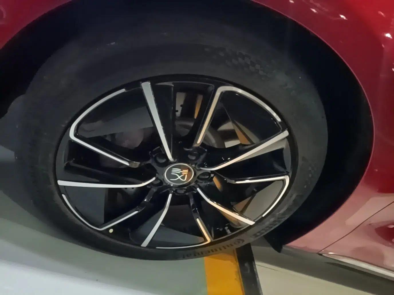 BYD Han 2020 EV Four-Wheel Drive High-Performance Flagship Model — миниатюра 10