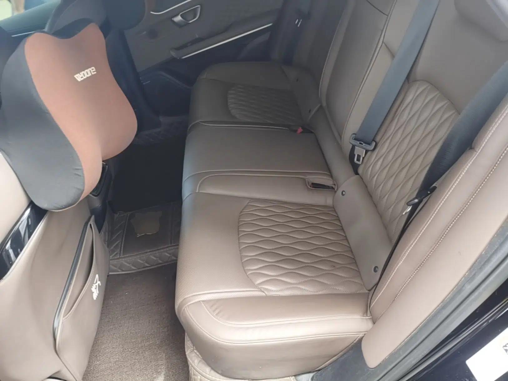BYD Han 2023 DM-i Champion Edition 121KM Prestige Model — миниатюра 20