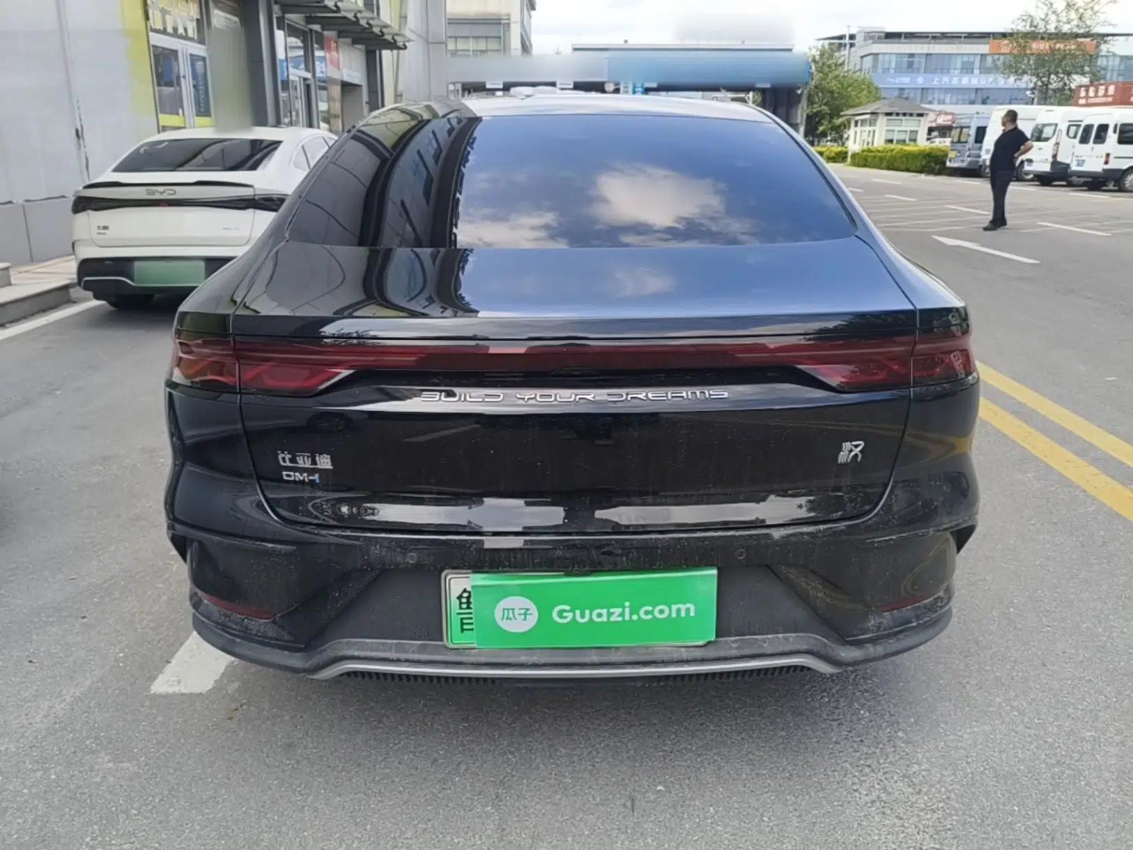 BYD Han 2023 DM-i Champion Edition 121KM Prestige Model — миниатюра 5