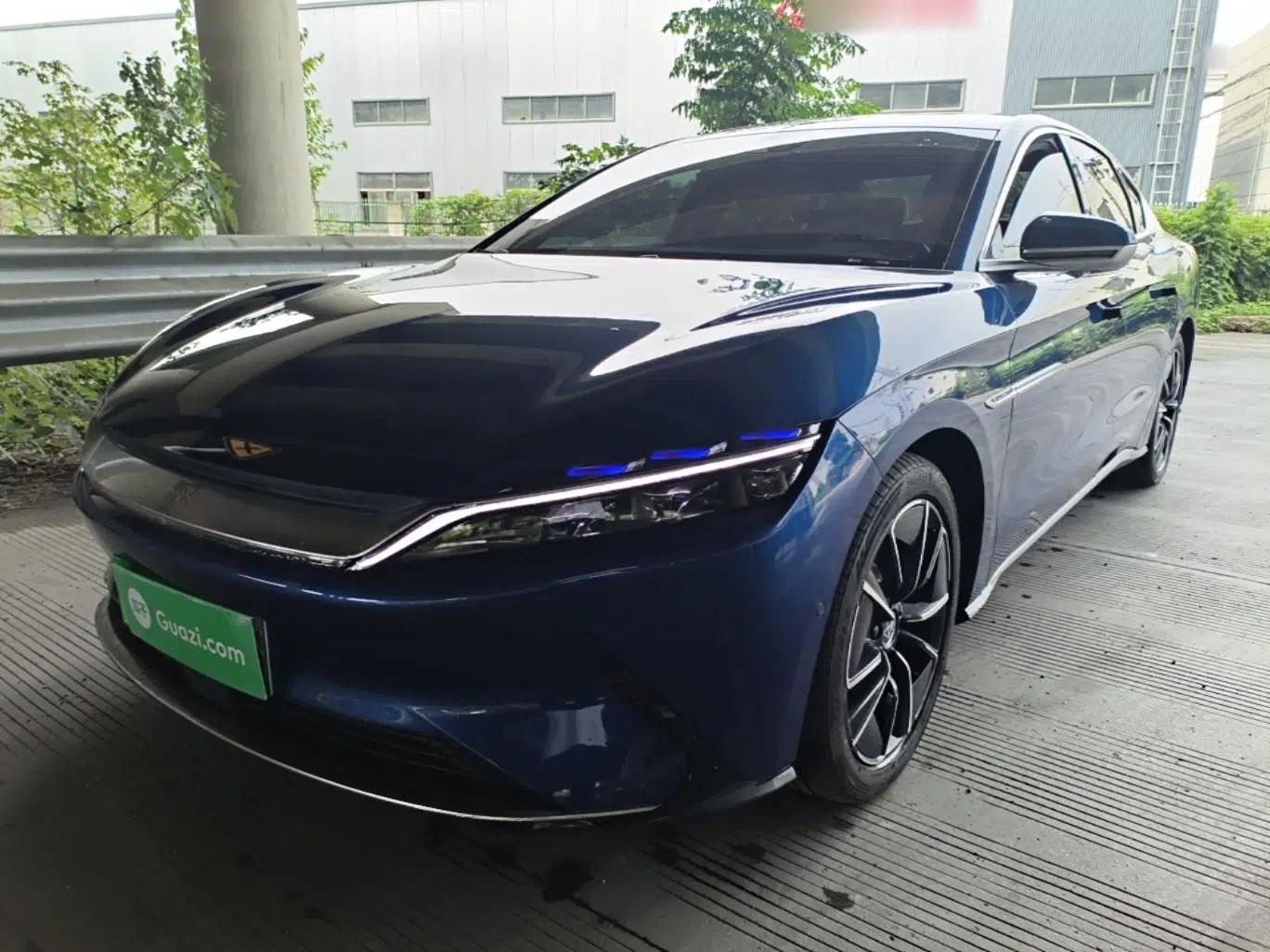 BYD Han 2020 EV Four-Wheel Drive High-Performance Flagship Model — миниатюра 1
