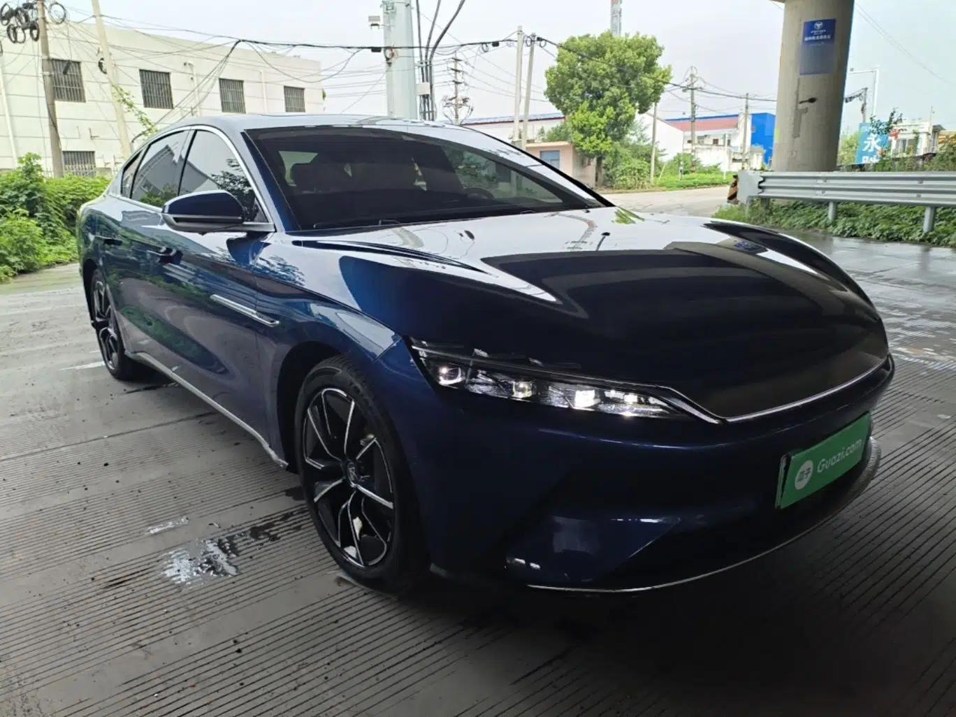 BYD Han 2020 EV Four-Wheel Drive High-Performance Flagship Model — миниатюра 3