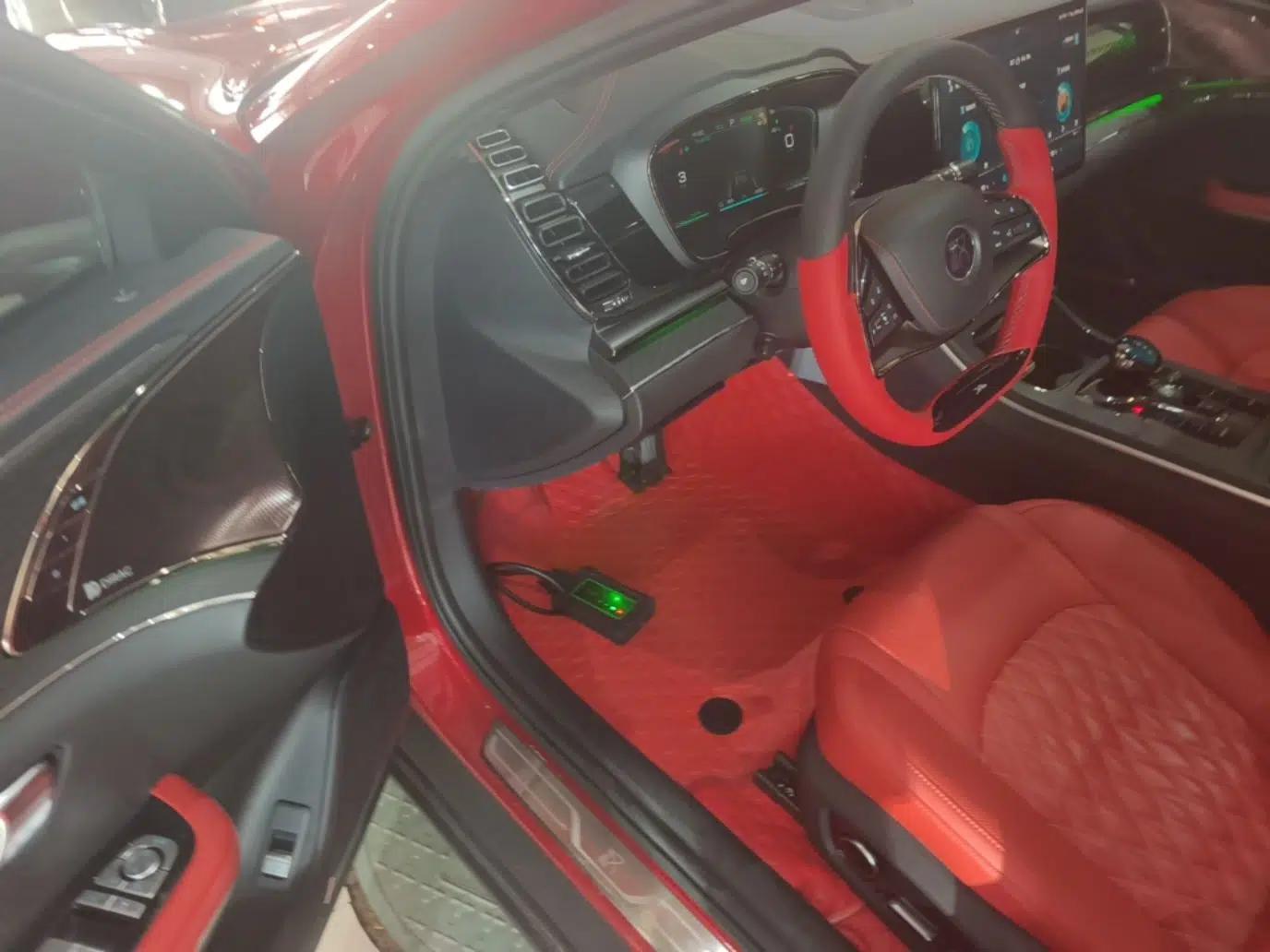 BYD Han 2020 EV Four-Wheel Drive High-Performance Flagship Model — миниатюра 18