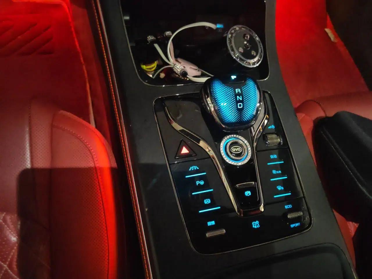 BYD Han 2020 EV Four-Wheel Drive High-Performance Flagship Model — миниатюра 14