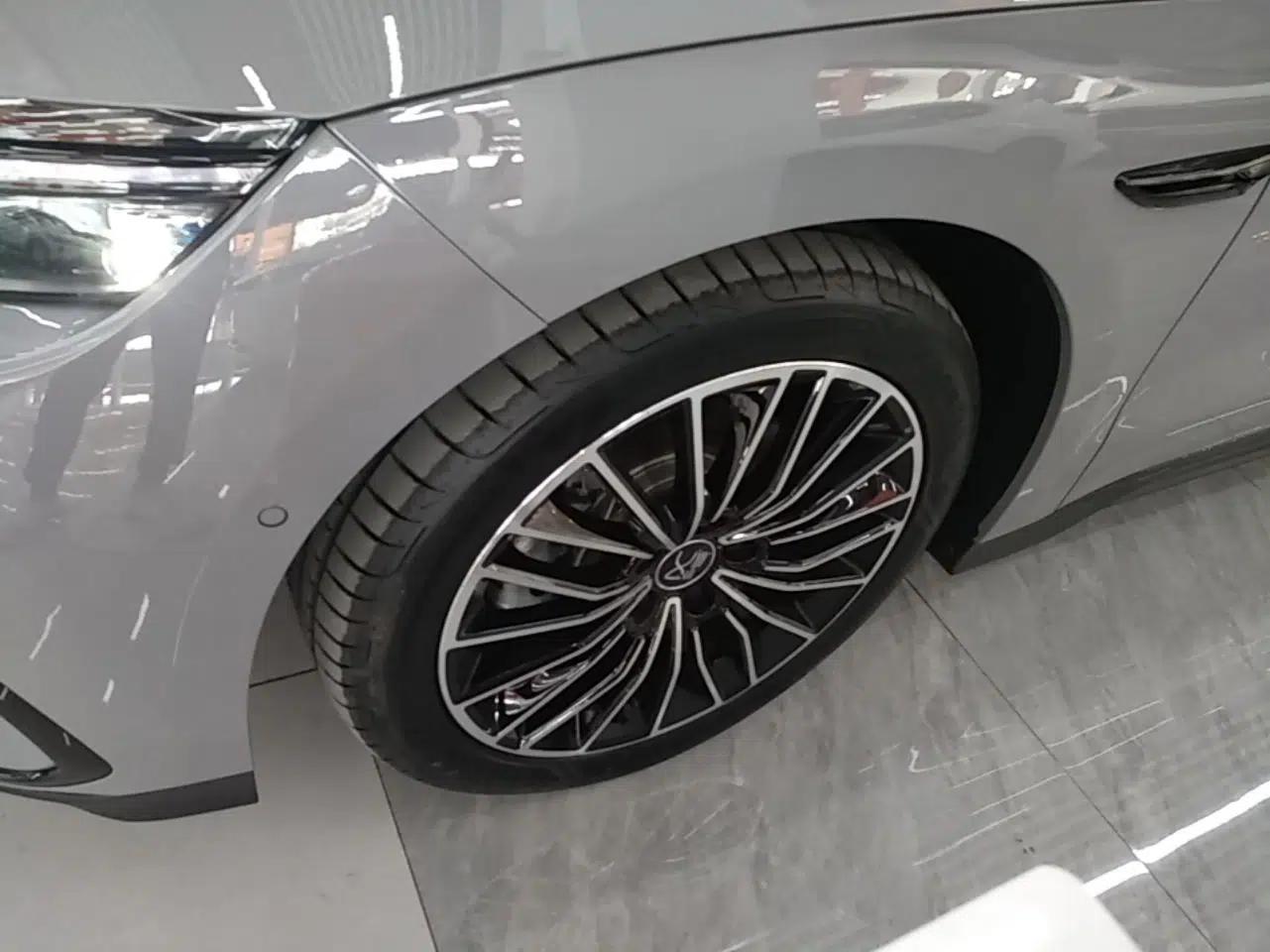BYD Han 2025 DM-i Intelligent Driving Edition 125KM LiDAR Flagship Model — миниатюра 15