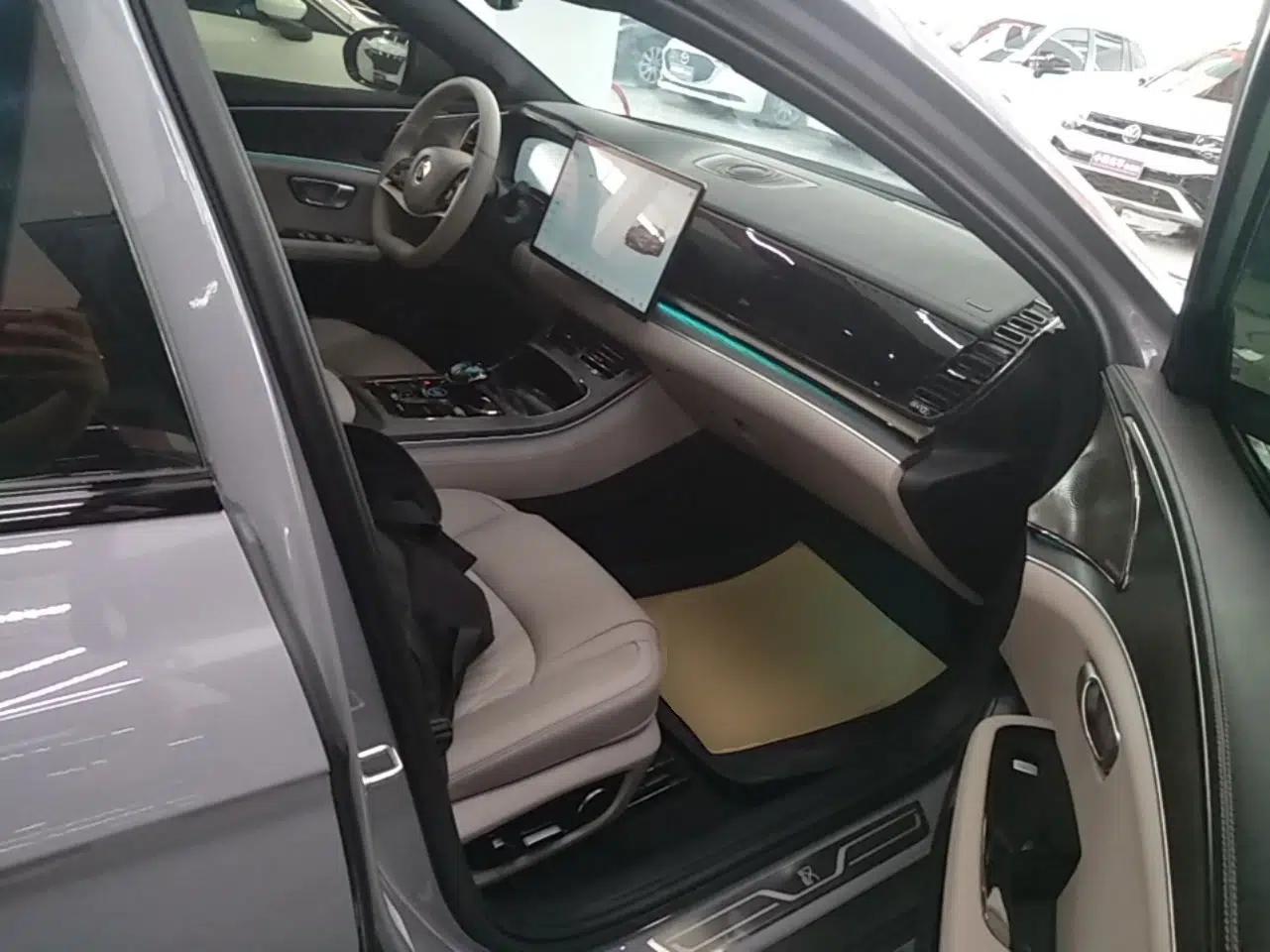 BYD Han 2025 DM-i Intelligent Driving Edition 125KM LiDAR Flagship Model — миниатюра 24
