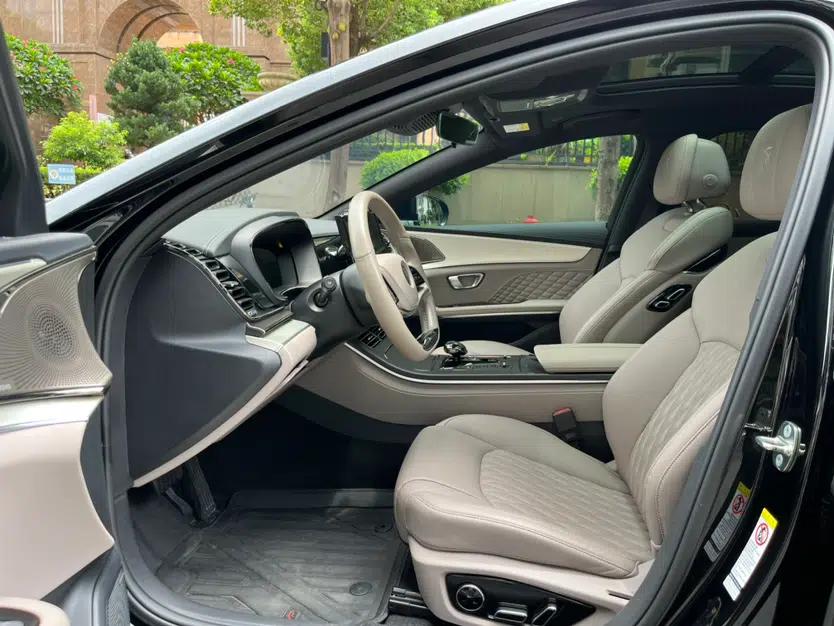 BYD Han 2024 EV Glory Edition 605KM Front-Wheel-Drive Premium Model — миниатюра 24