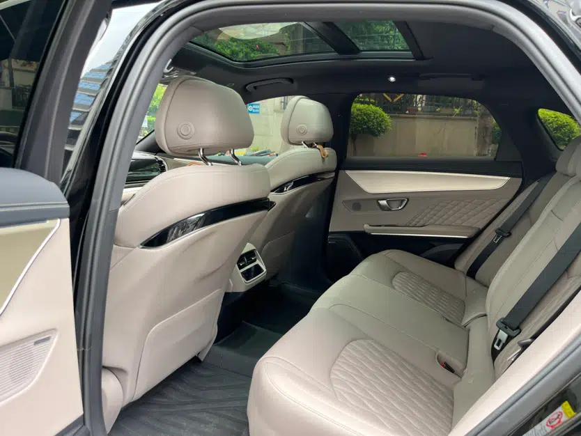 BYD Han 2024 EV Glory Edition 605KM Front-Wheel-Drive Premium Model — миниатюра 35