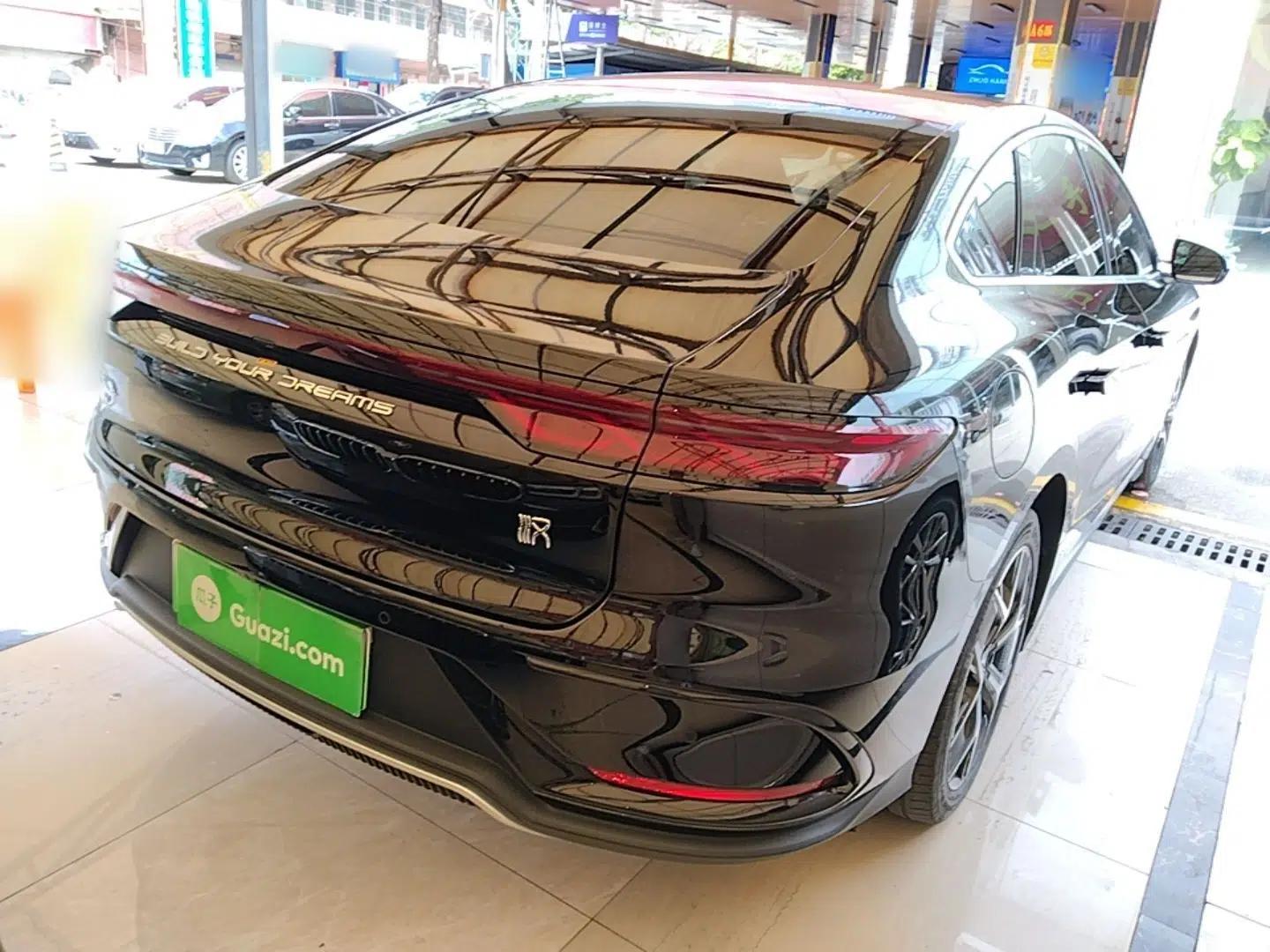 BYD Han 2024 EV Glory Edition 605KM Front-Wheel-Drive Premium Model — миниатюра 6