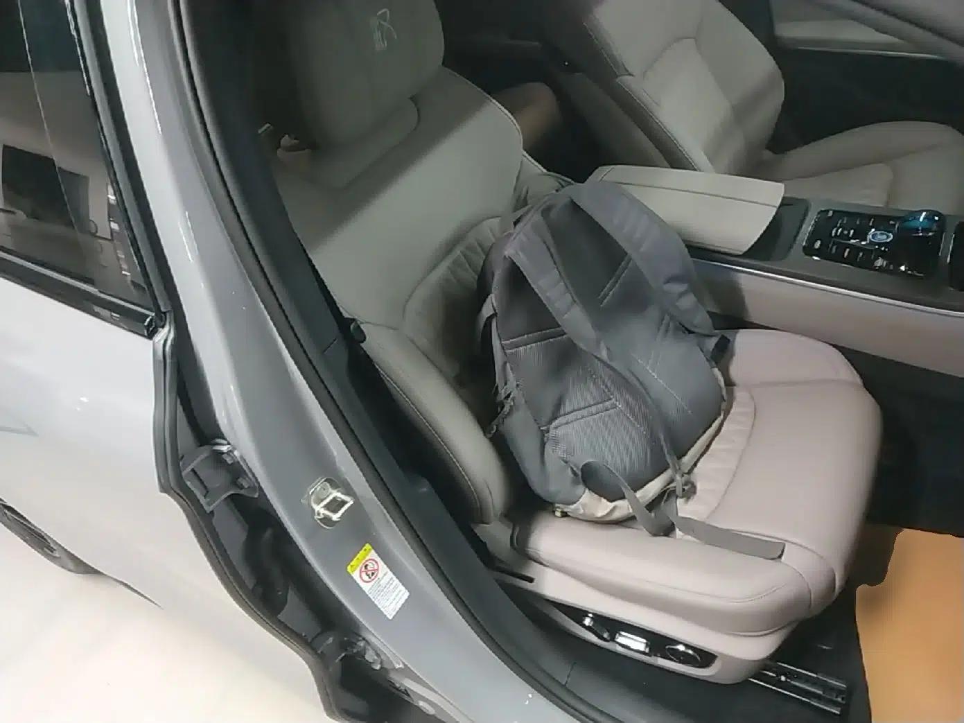 BYD Han 2025 DM-i Intelligent Driving Edition 125KM LiDAR Flagship Model — миниатюра 19