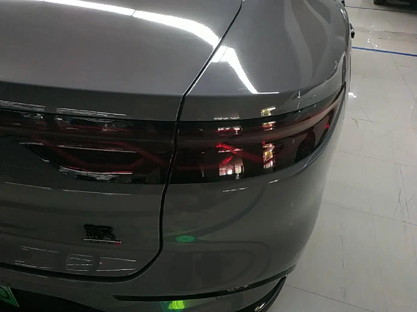BYD Han 2025 DM-i Intelligent Driving Edition 125KM LiDAR Flagship Model — миниатюра 9