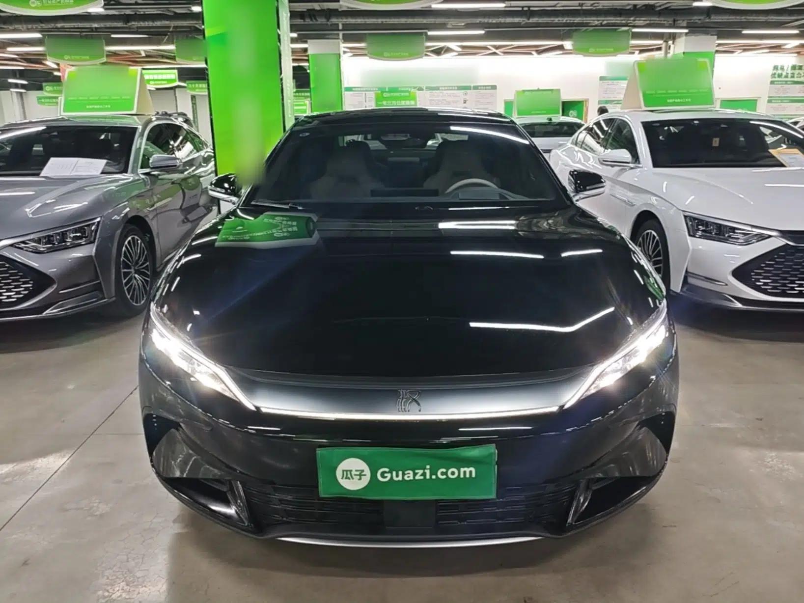 BYD Han 2024 EV Glory Edition 610 km All-Wheel Drive "Tian Shen Zhi Jia" Intelligent Driving Model — миниатюра 2