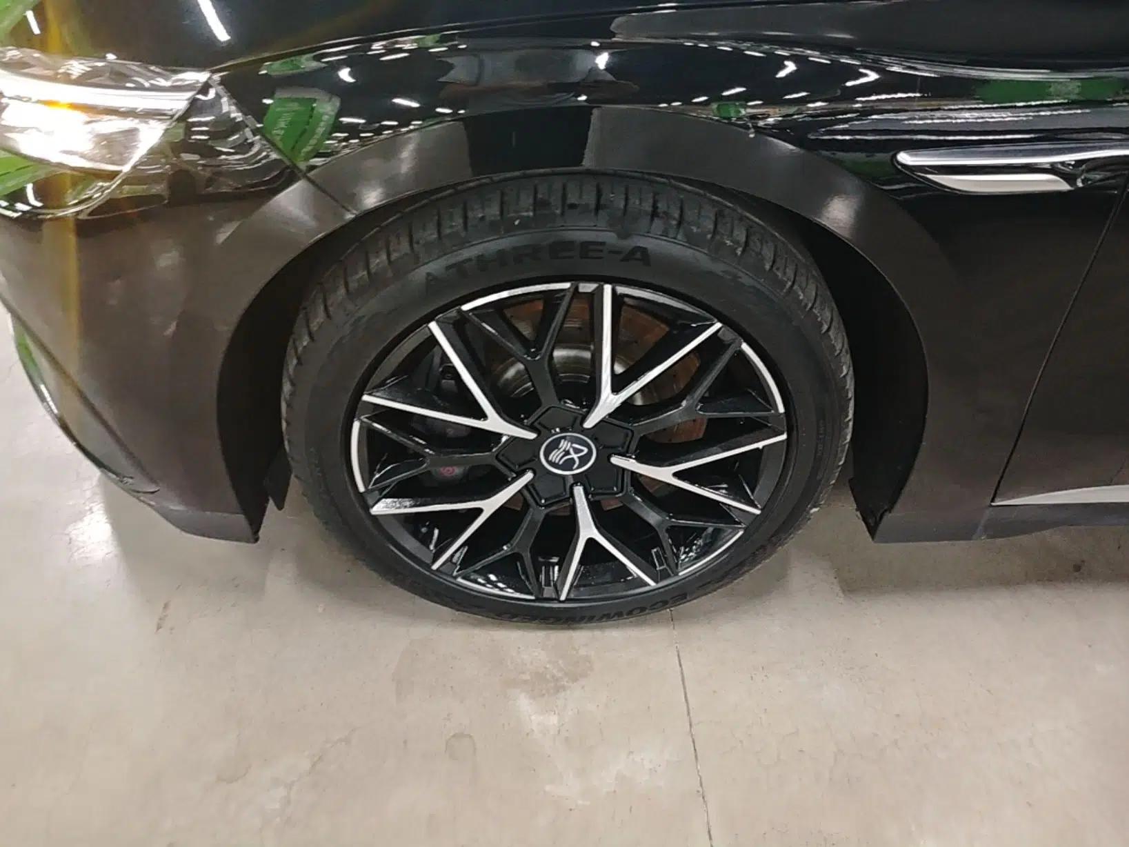 BYD Han 2024 EV Glory Edition 610 km All-Wheel Drive "Tian Shen Zhi Jia" Intelligent Driving Model — миниатюра 10
