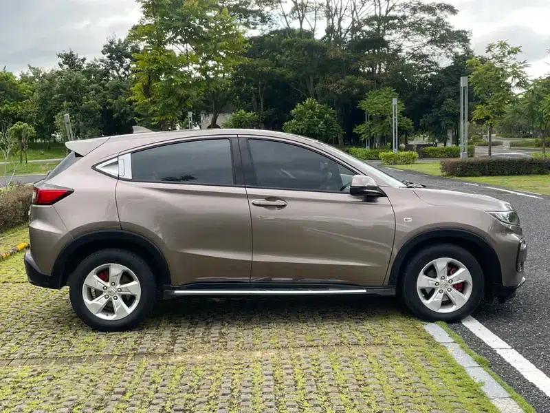 Honda XR-V 2015 1.5L LXi CVT Classic Edition — миниатюра 8
