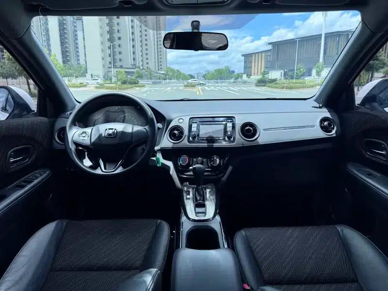 Honda XR-V 2017 1.5L LXi CVT Classic Edition — миниатюра 14