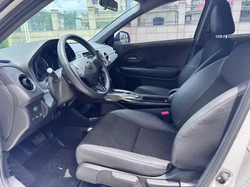 Honda XR-V 2017 1.5L LXi CVT Classic Edition — миниатюра 17