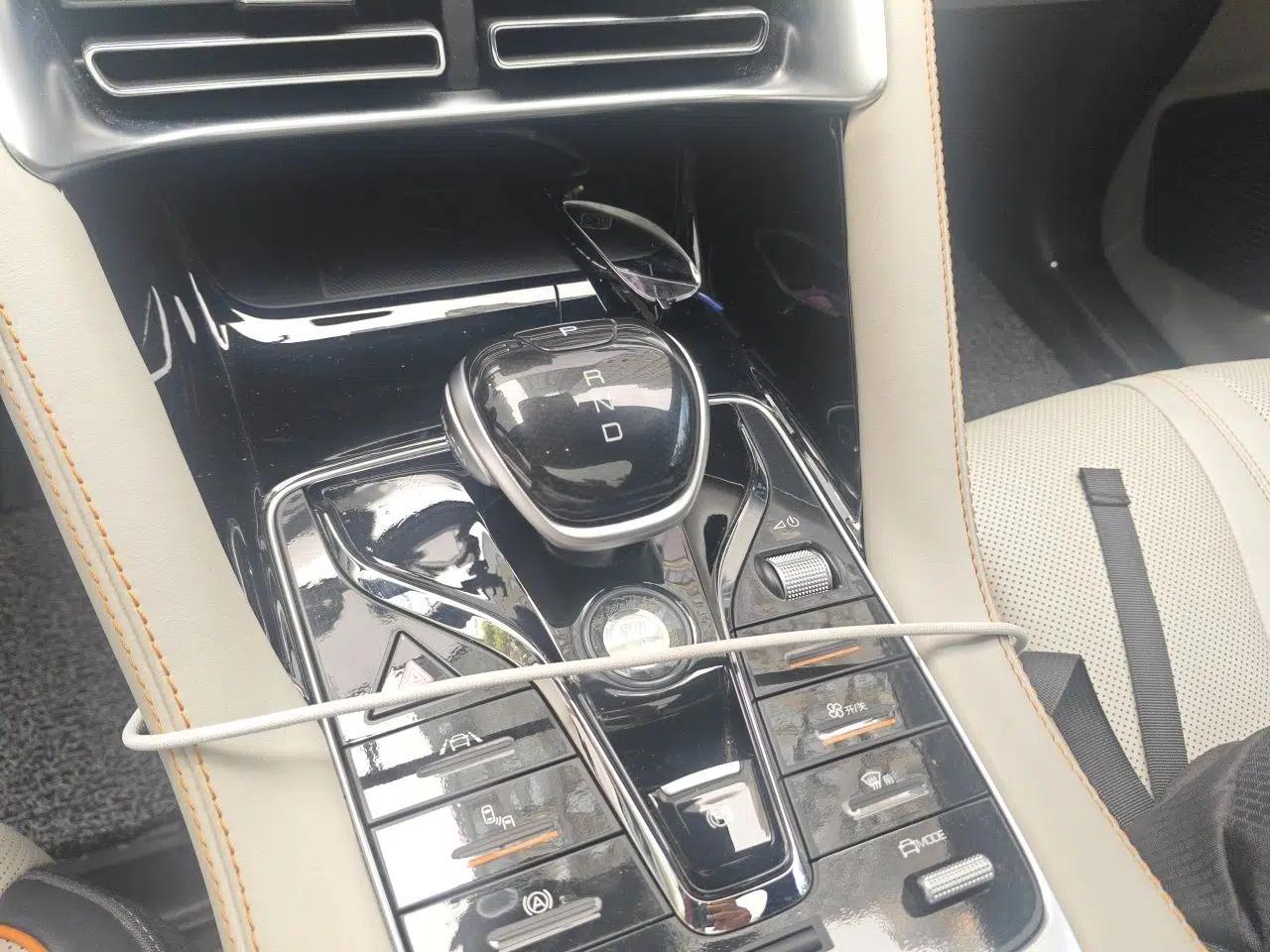 BYD Song PLUS New Energy 2021 DM-i 110KM Flagship PLUS — миниатюра 14