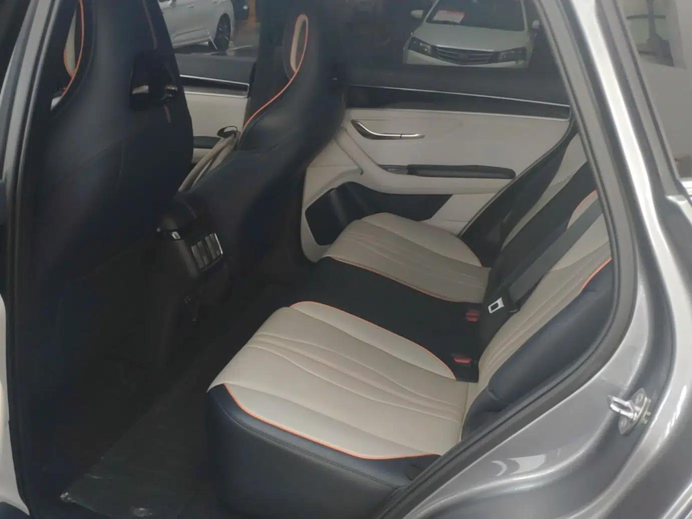 BYD Song PLUS New Energy 2024 Honor Edition EV 520km Premium Model — миниатюра 20