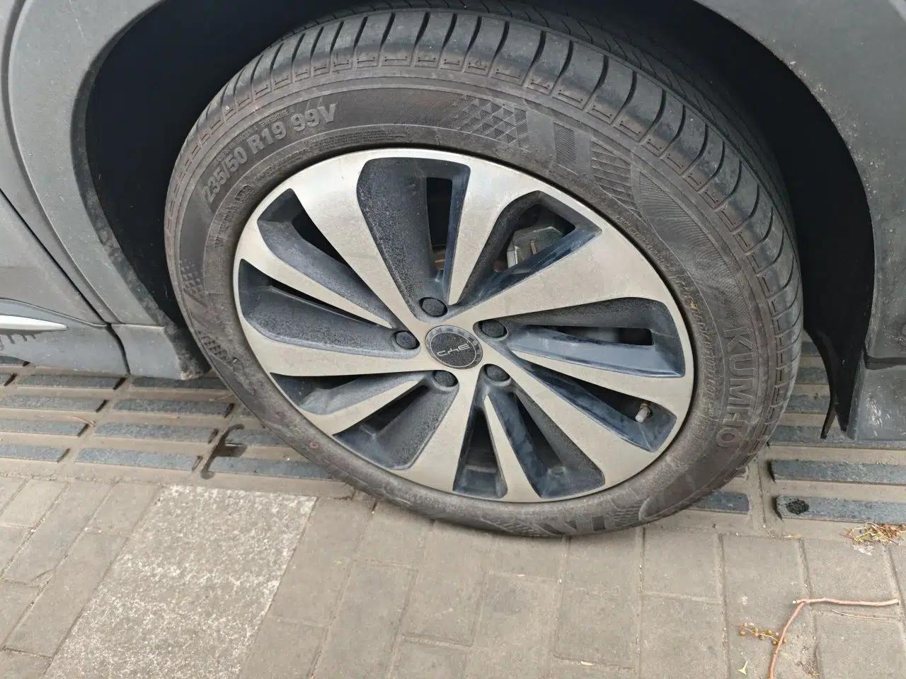 BYD Song PLUS New Energy 2024 HONOR Edition DM-i 110km Flagship Model — миниатюра 8