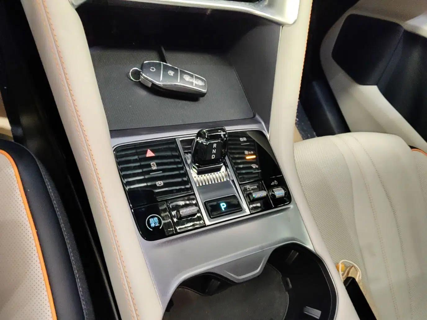 BYD Song PLUS New Energy 2024 HONOR Edition DM-i 110km Flagship PLUS — миниатюра 16