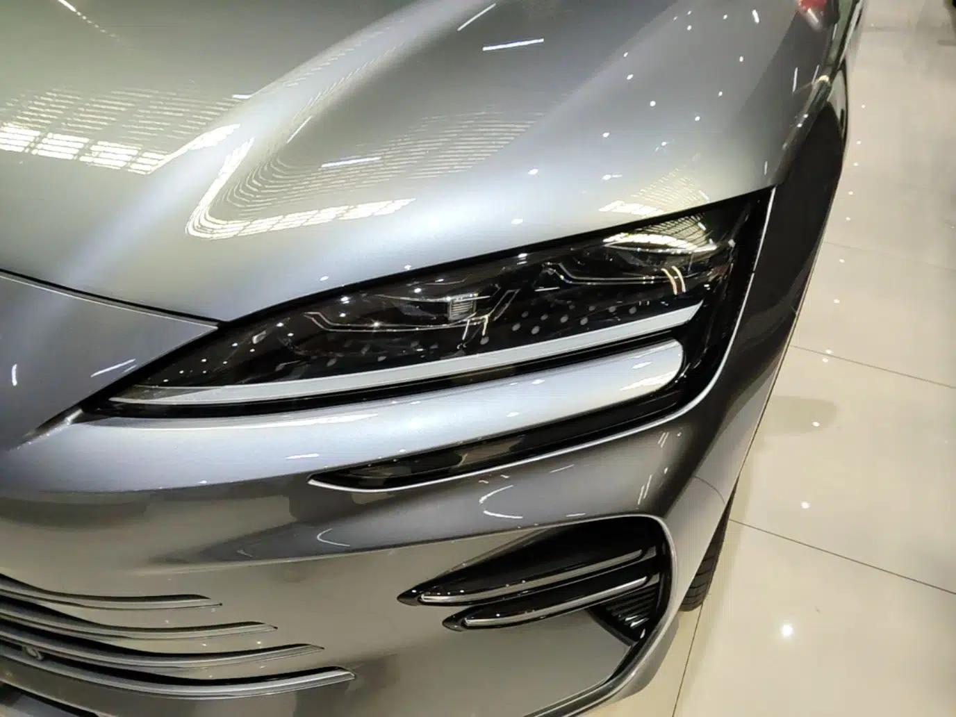 BYD Song PLUS New Energy 2024 HONOR Edition DM-i 110km Flagship PLUS — миниатюра 8