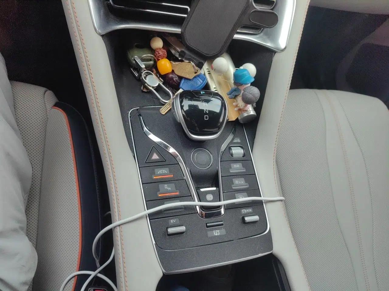 BYD Song PLUS New Energy 2021 DM-i 110KM Flagship PLUS — миниатюра 14