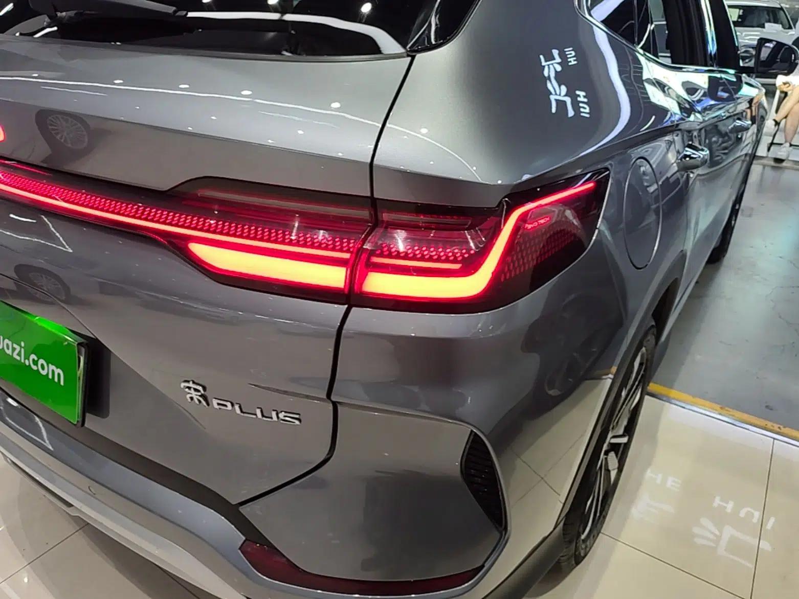 BYD Song PLUS New Energy 2024 Honor Edition EV 520km Flagship Model — миниатюра 9