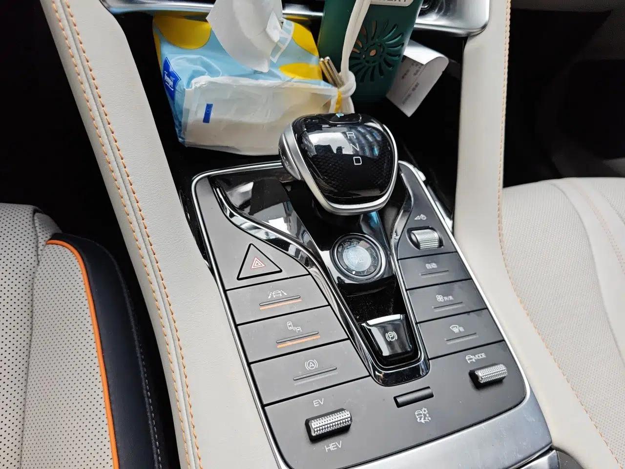 BYD Song PLUS New Energy 2021 DM-i 110KM Flagship PLUS — миниатюра 14