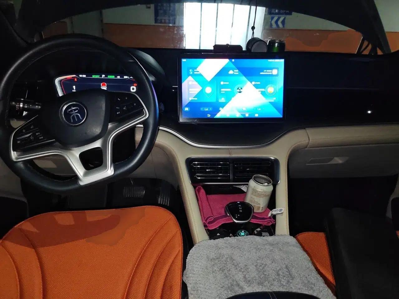 BYD Song PLUS New Energy 2021 EV Deluxe Model — миниатюра 9