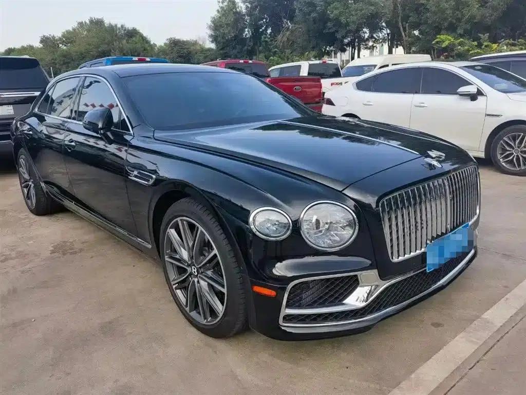 Flying Spur 2022 4.0T V8 Standard Edition — миниатюра 3